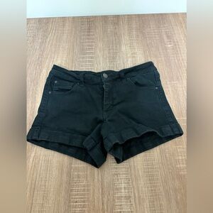 Celebrity Pink The Honey Black Cuffed Jean Shorts Mid-rise fit Women Size 5/27